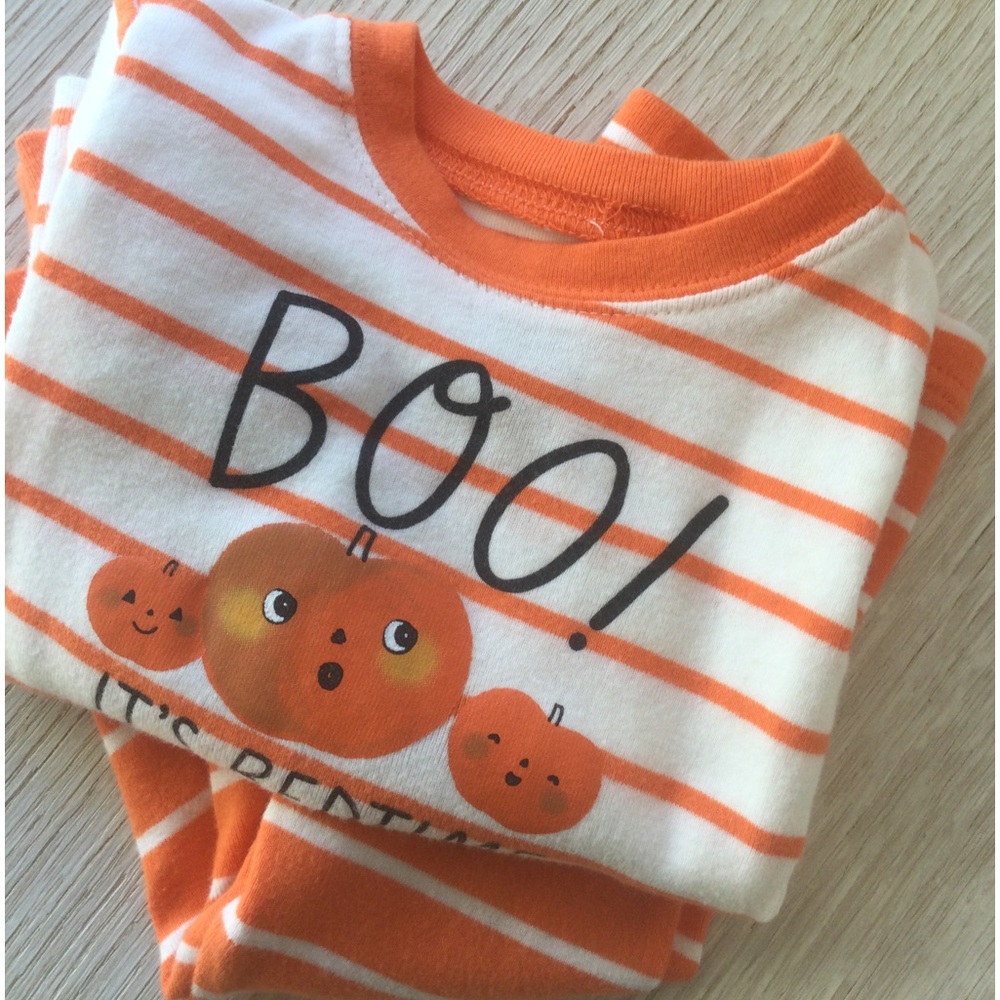 Carter’s 2 piece Fall/Halloween Pajama Set